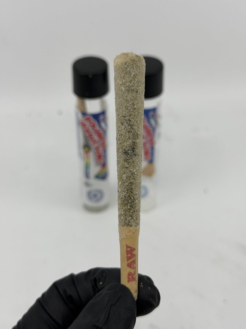 image-3054 DEVOUR POWDERED DONUT HOLES PREROLLS